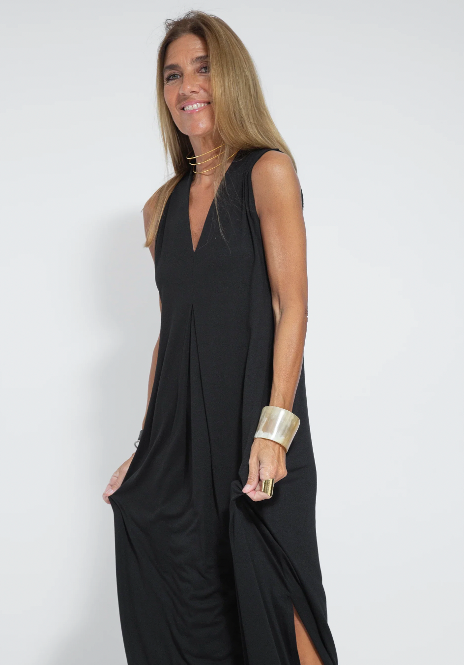 Faldrynna | Elegante lange jurk en vest - Stijlvolle tweedelige damesoutfit