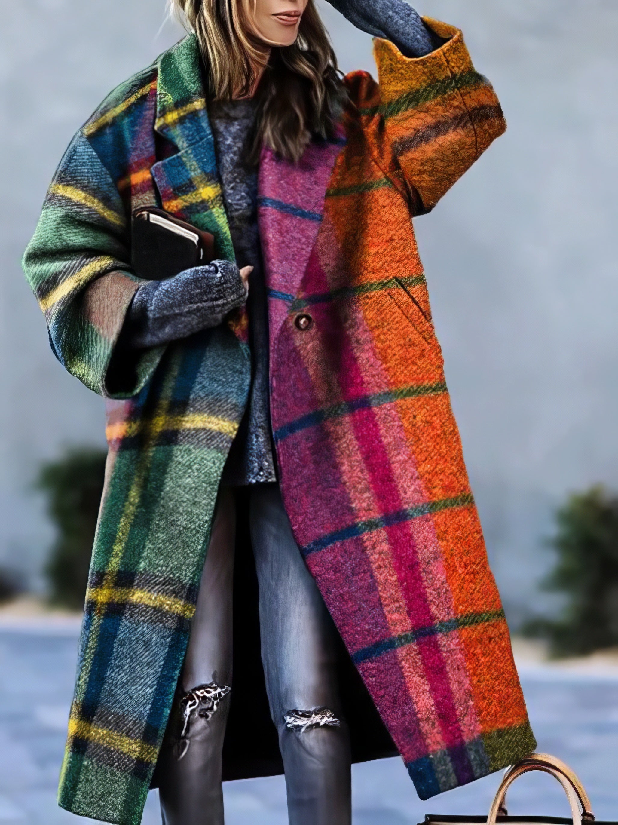 Aerith | Wollen damesjas - kleurrijke bedrukte lange jas voor winterstijl en warmte