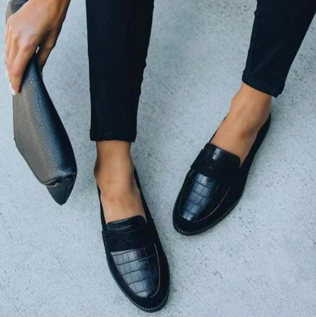 Ortensia | Chaussures pour femmes à imprimé crocodile - Ballerines classiques à enfiler avec une texture élégante
