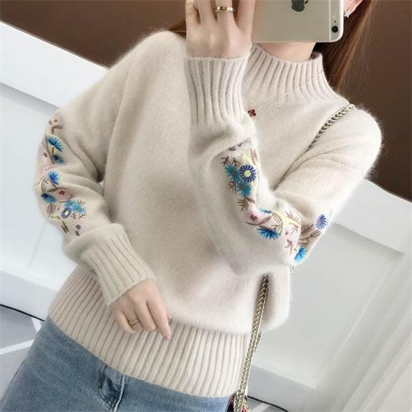 Delyth | Pull en maille Blooming Elegance à motif floral pour femme