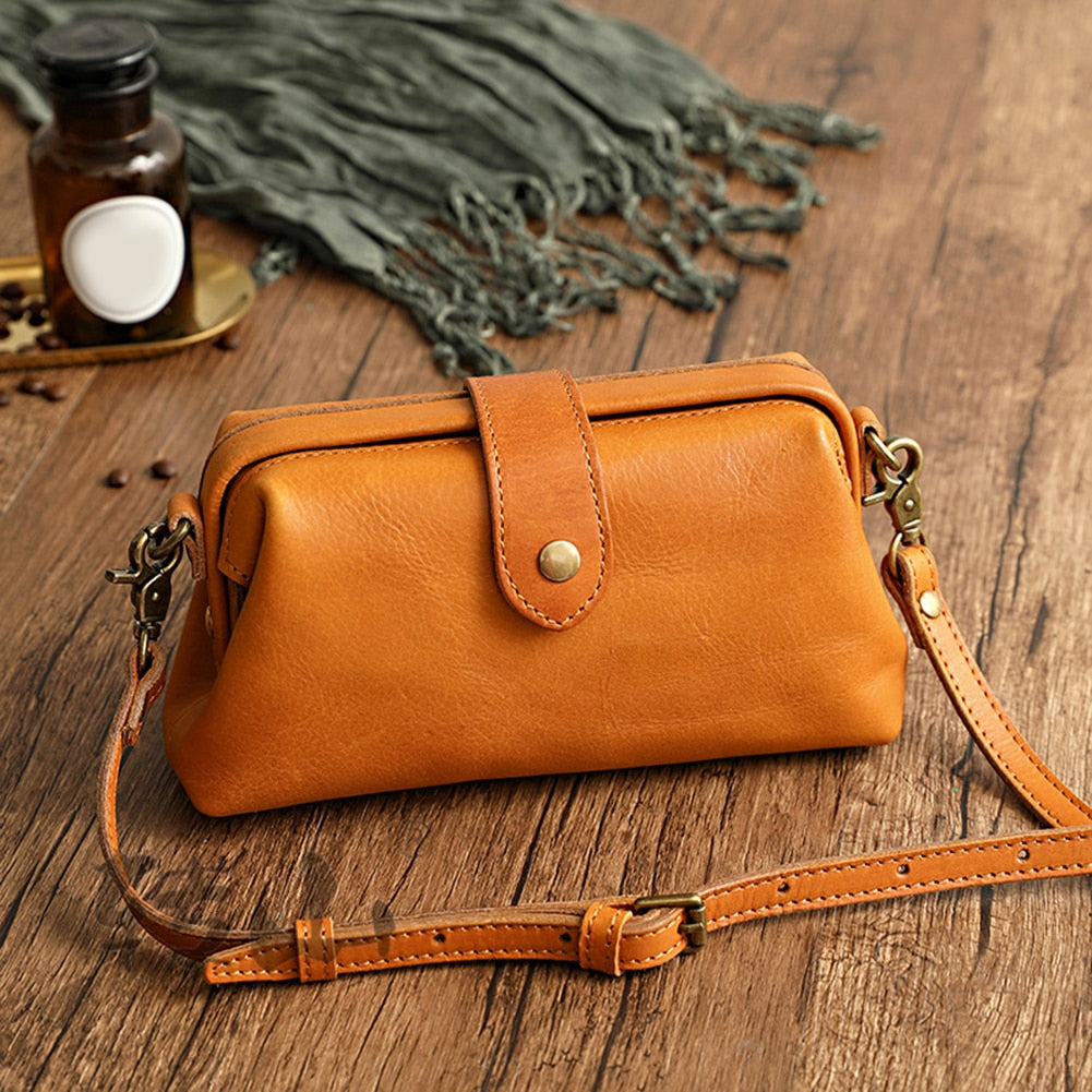 Farielle | Chique handgemaakte retro leren tas – tijdloze elegantie