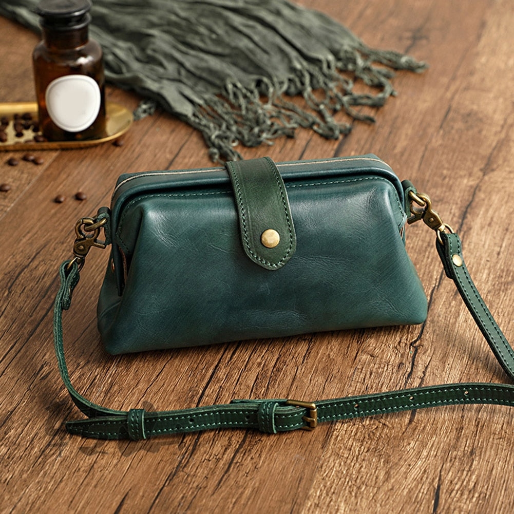 Farielle | Chique handgemaakte retro leren tas – tijdloze elegantie