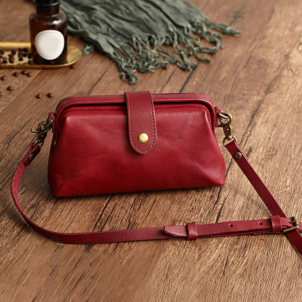 Farielle | Chique handgemaakte retro leren tas – tijdloze elegantie