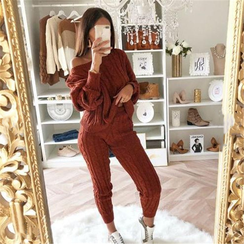 Harlowe | Warm Knitted Women's Long-Sleeved Top and Legging Set - Cozy Winter Loungewear