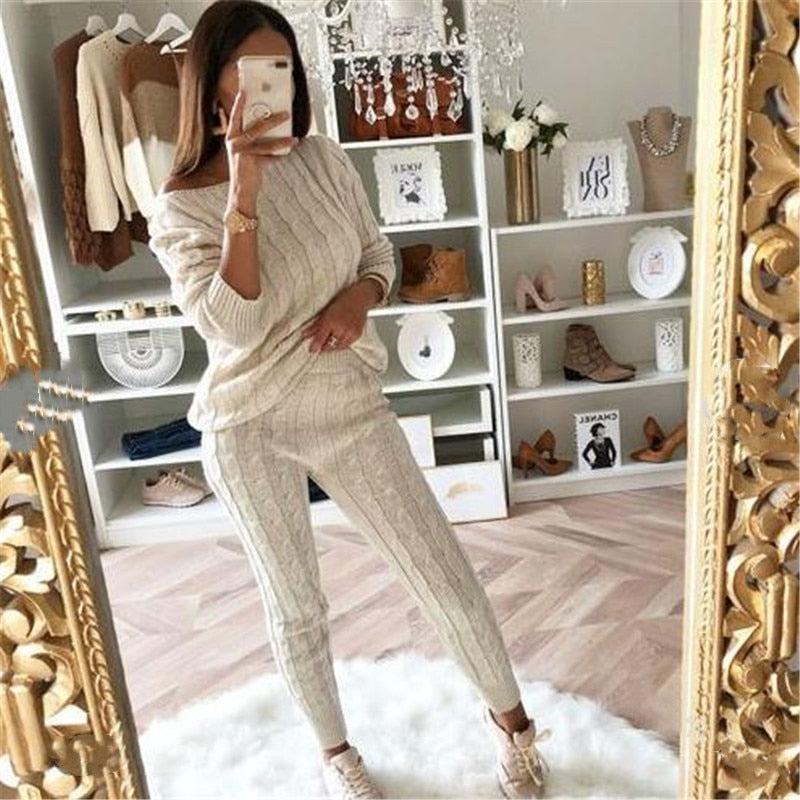 Harlowe | Warm Knitted Women's Long-Sleeved Top and Legging Set - Cozy Winter Loungewear