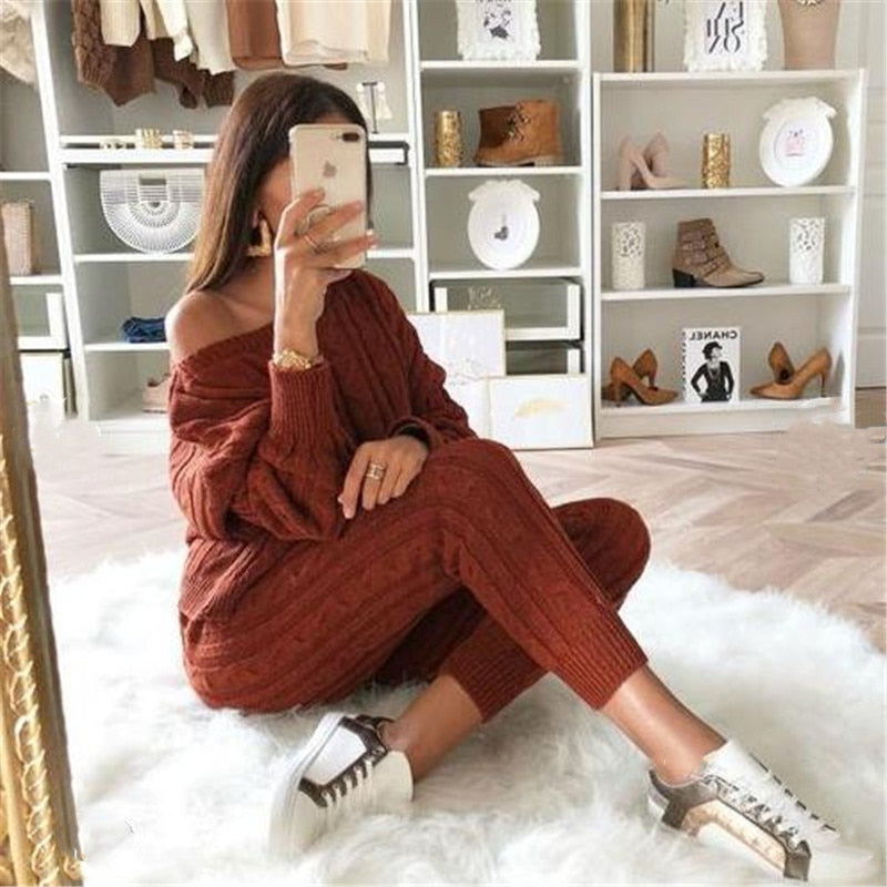 Harlowe | Warm Knitted Women's Long-Sleeved Top and Legging Set - Cozy Winter Loungewear
