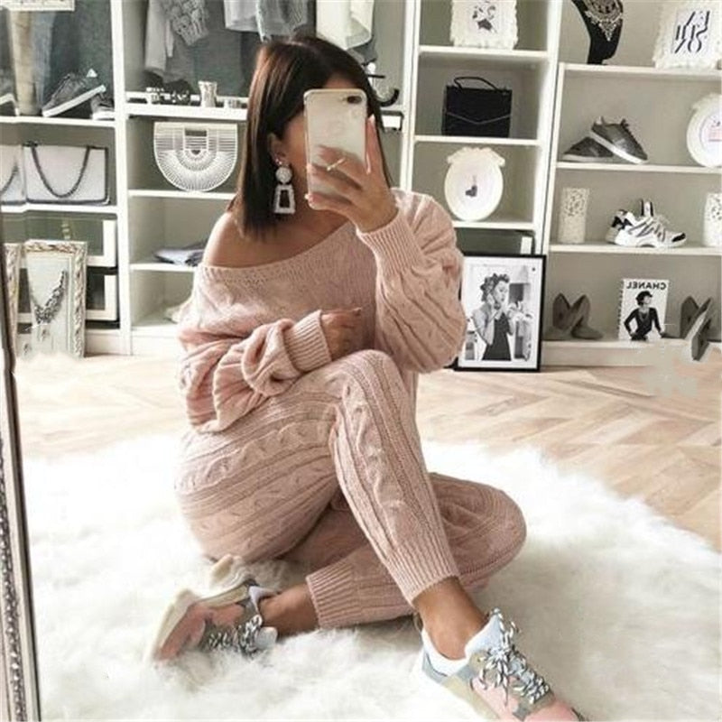 Harlowe | Warm Knitted Women's Long-Sleeved Top and Legging Set - Cozy Winter Loungewear