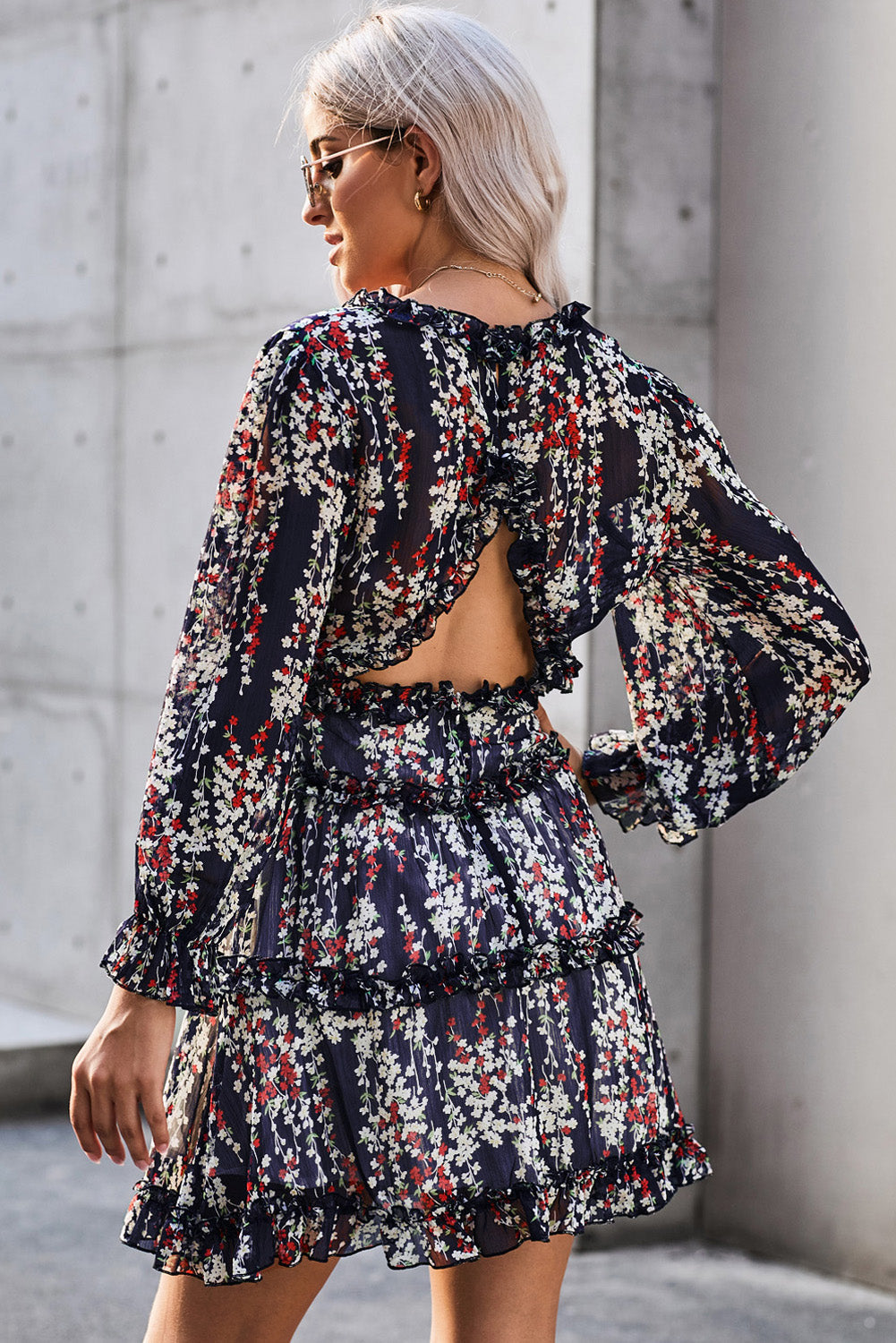 Paelina | Dames Jurk met Bloemenprint – Jurk met V-hals, Open Rug en Ruches voor Feestelijke Gelegenheden