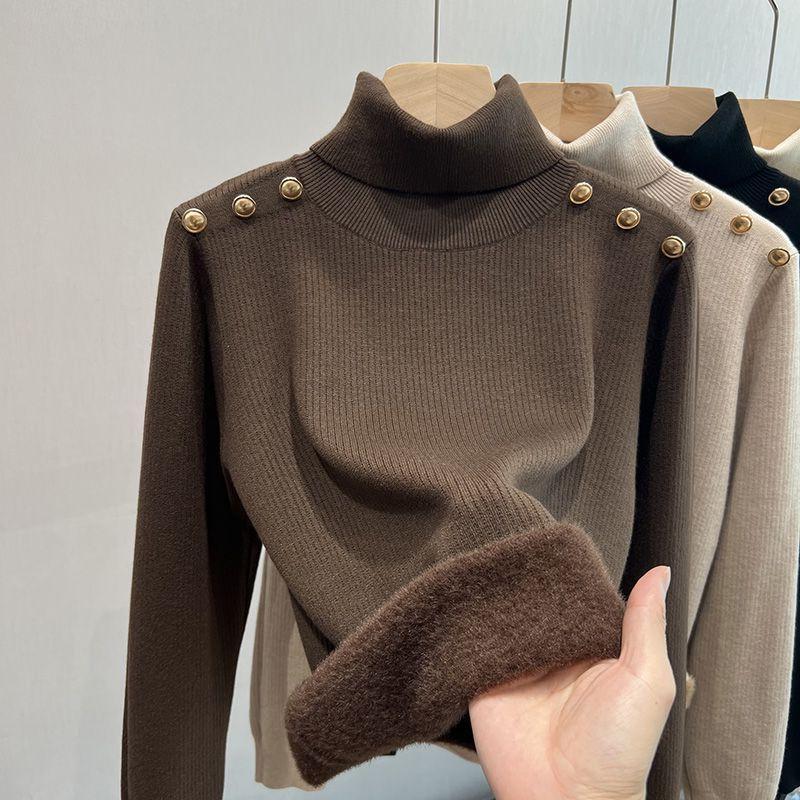 Aspasia | Elegante winterwarme fleece coltrui met knoopaccenten