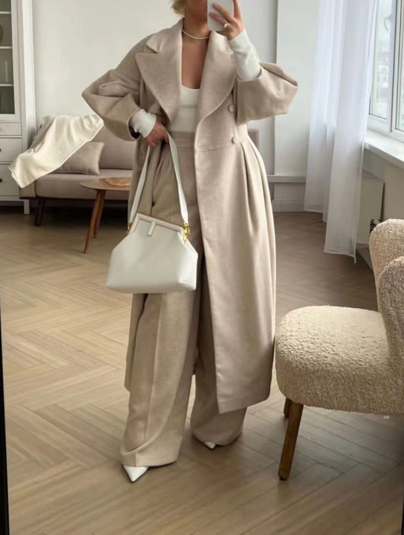 Kensyl | Elegante damesjas met dubbele knoopsluiting – Winterjas in jurkstijl