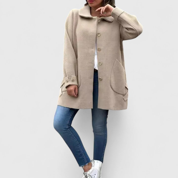 Gisara | Elegante lange damesjas – getailleerde pasvorm, klassieke revers, formele en zakelijke bovenkleding