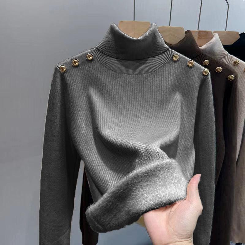 Aspasia | Élégant pull à col roulé en polaire chaude pour l'hiver, orné de boutons décoratifs