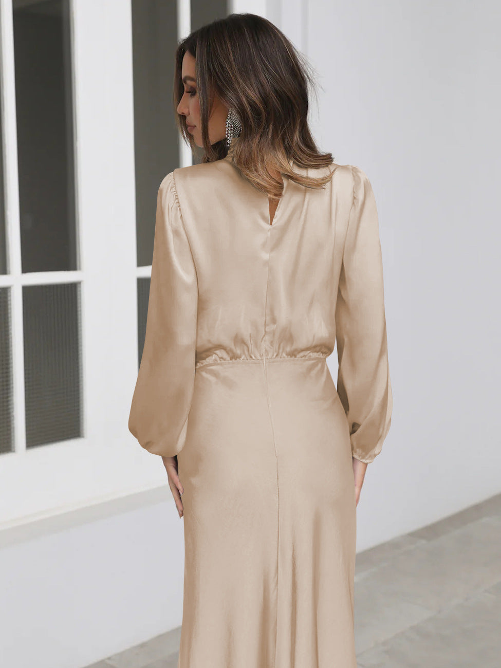 Darielle | Elegante satijnen jurk met lange mouwen voor avond, feest & formele kleding