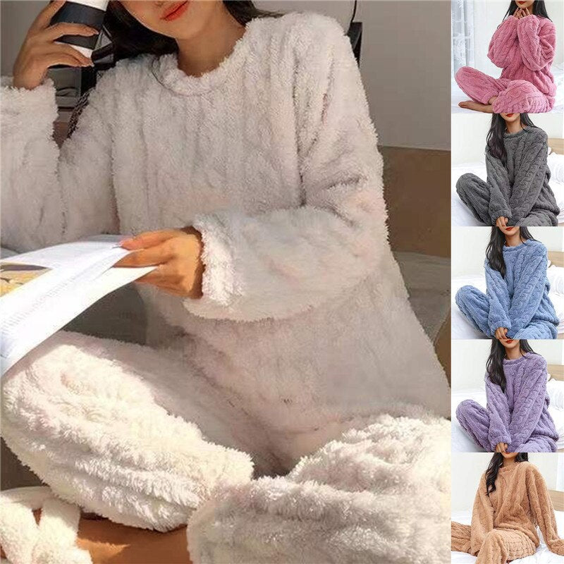Pernille | Comfortabele fleece pyjamaset voor dames – Warme top met lange mouwen en broek, zachte nachtkleding