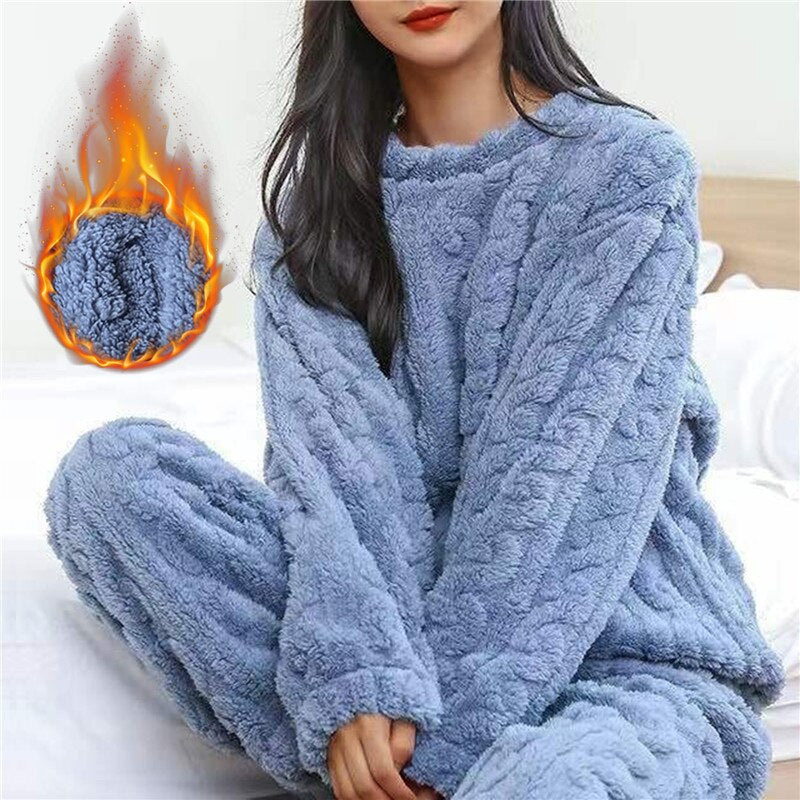 Pernille | Comfortabele fleece pyjamaset voor dames – Warme top met lange mouwen en broek, zachte nachtkleding