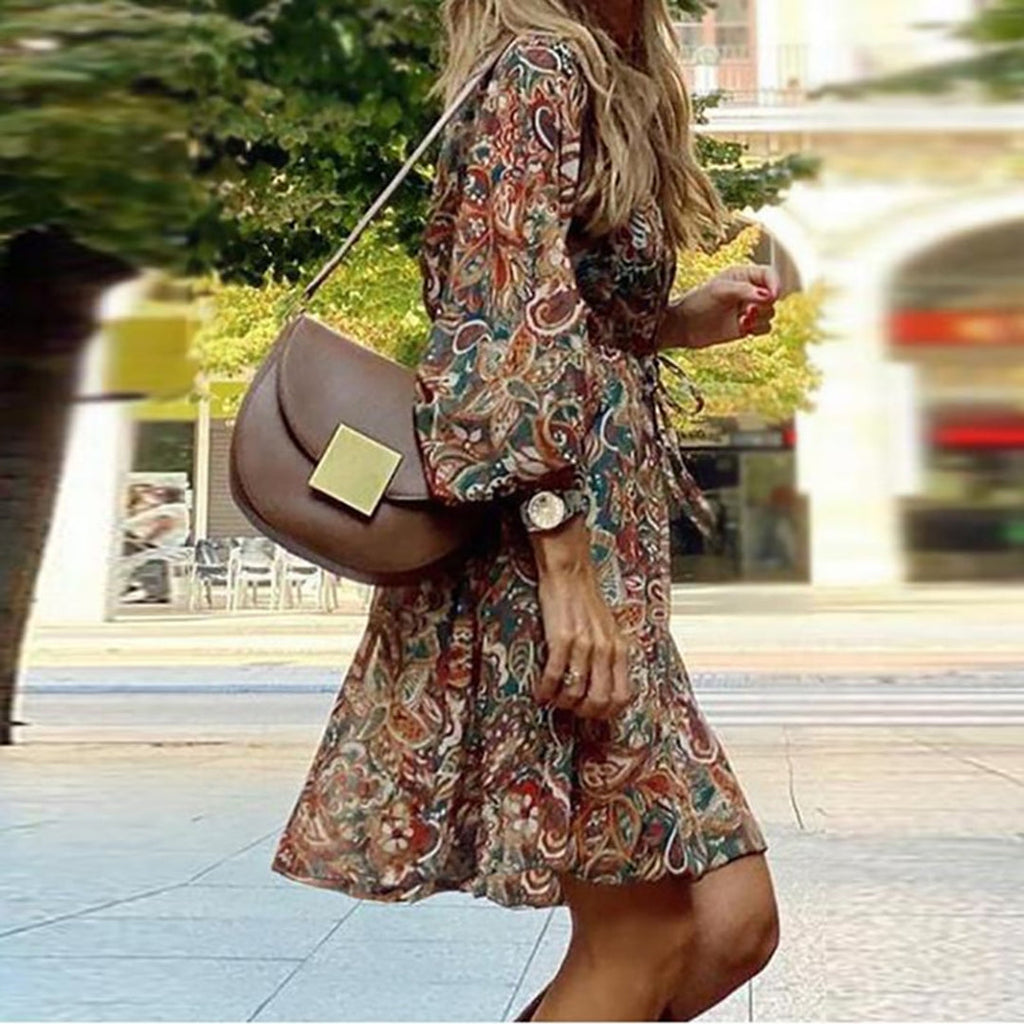 Ismena | Elegant mini dress with paisley print - V-neck, long bishop sleeves