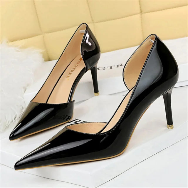 SoleChic | Escarpins pointus élégants pour femmes - Talons confortables et stylés