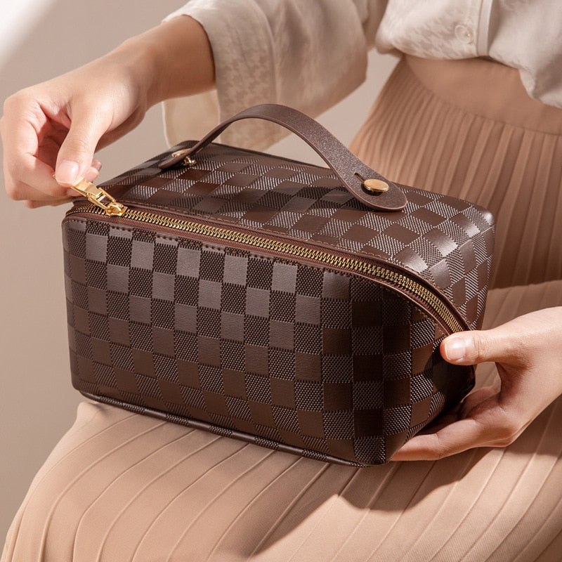 LuxaBag | Luxe geruite make-uptas - reisorganisator