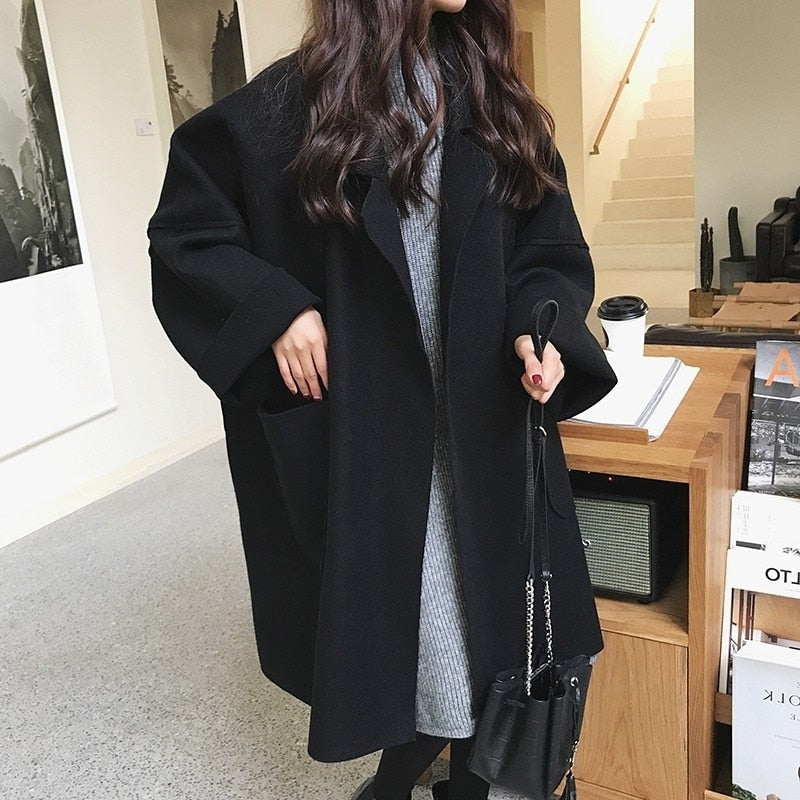 Lola | Chique wollen oversized trenchcoat met zakken voor dames - stijlvolle herfst- en winterkleding