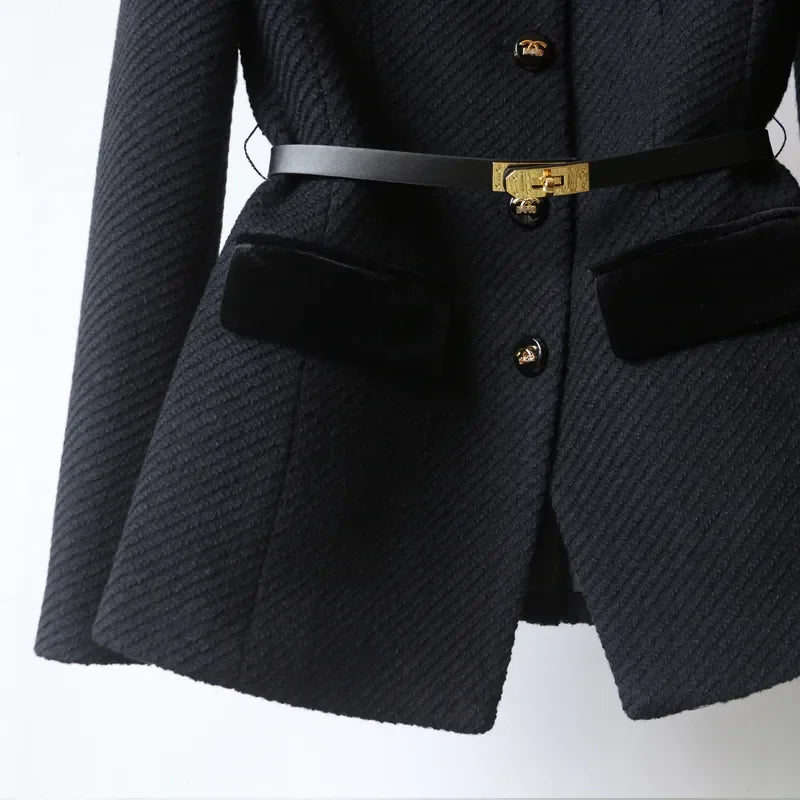 Ylvali | Classic Elegant Wool Blazer for Women - Long Sleeves, Tailored Fit
