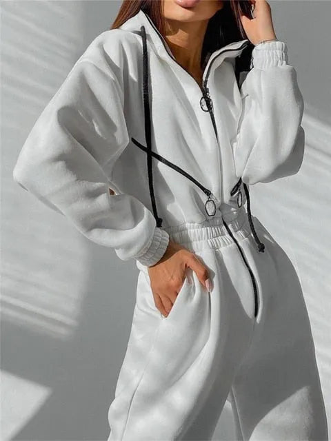 Dabria | Combinaison d'hiver sportive pour femme avec fermeture éclair, salopette chaude pour les activités de plein air par temps froid.