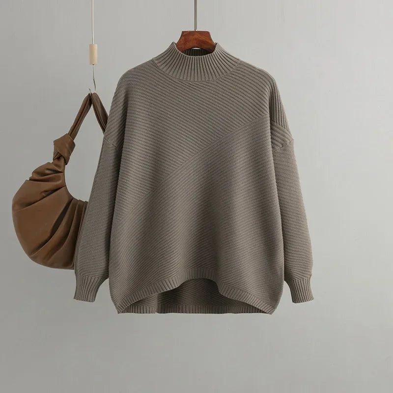 Kiran | Klassieke damestrui met elastische boorden en ronde hals - elegante casual gebreide top