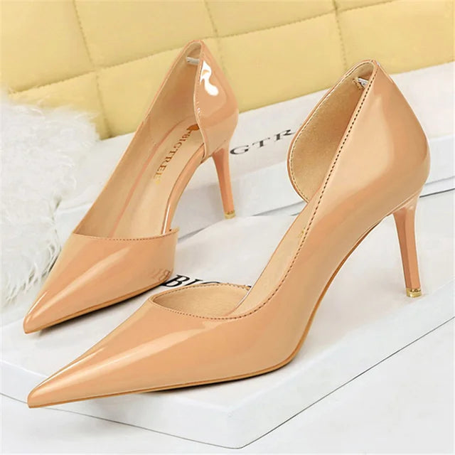 SoleChic | Elegante puntige damespumps - Comfortabele en stijlvolle hakken
