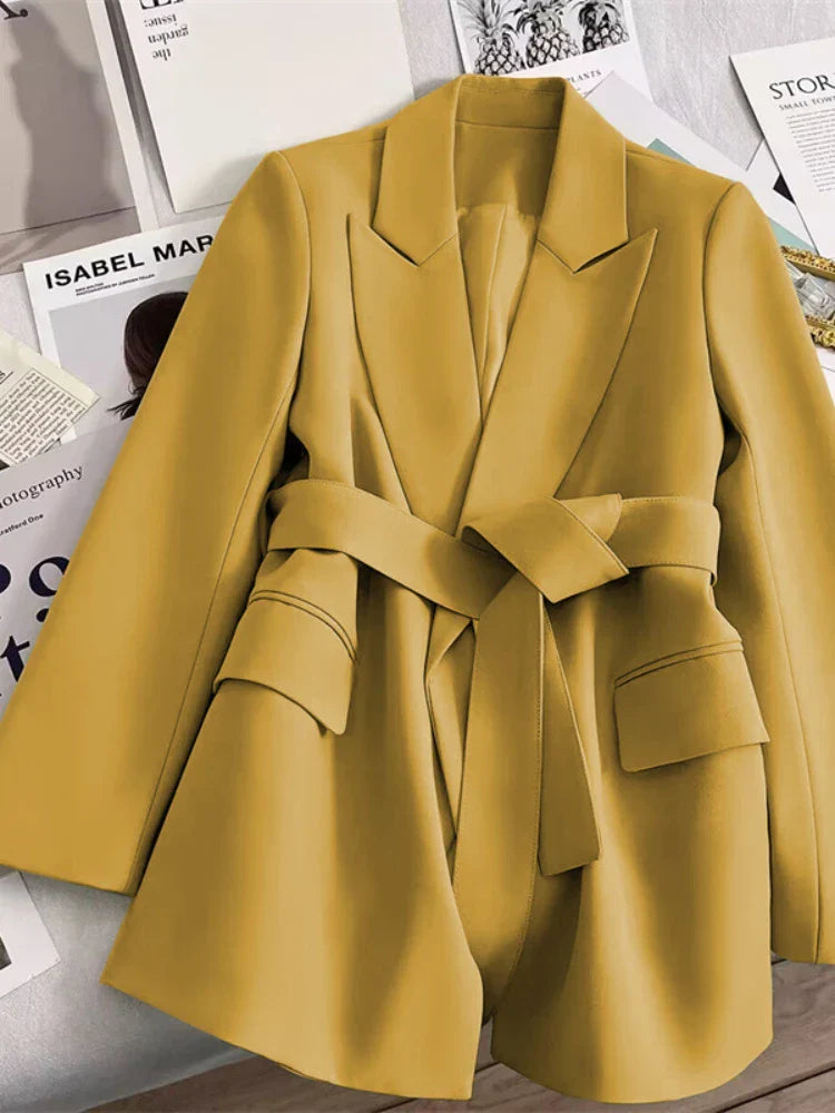 Enina | Elegante damesblazer met strikceintuur – Modern werk- en casual jasje met lange mouwen