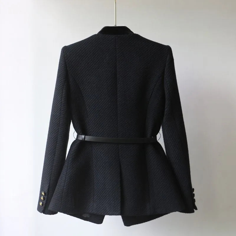 Ylvali | Classic Elegant Wool Blazer for Women - Long Sleeves, Tailored Fit