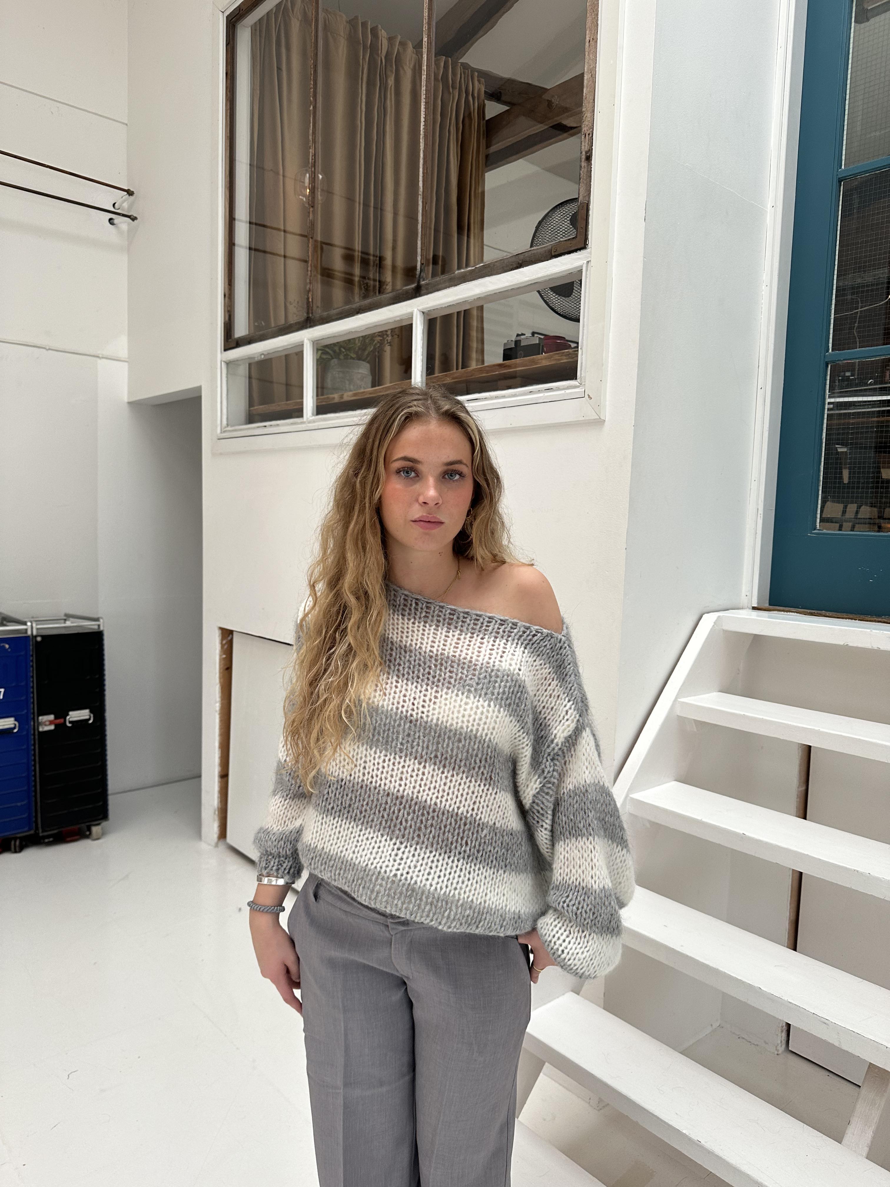 Virella | Gezellige gestreepte gebreide trui voor dames – zachte pullover met lange mouwen voor casual gelegenheden