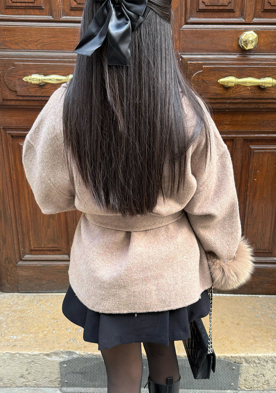 Asta | Manteau d'hiver luxueux pour femme avec poignets en fourrure et ceinture à nouer – Vêtement d'extérieur élégant et chaud