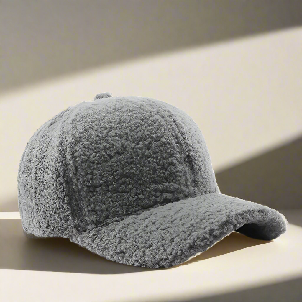 CozyCap | Teddy Cap – Verstelbare winterpet, pluche teddyfleece (56-59 cm)