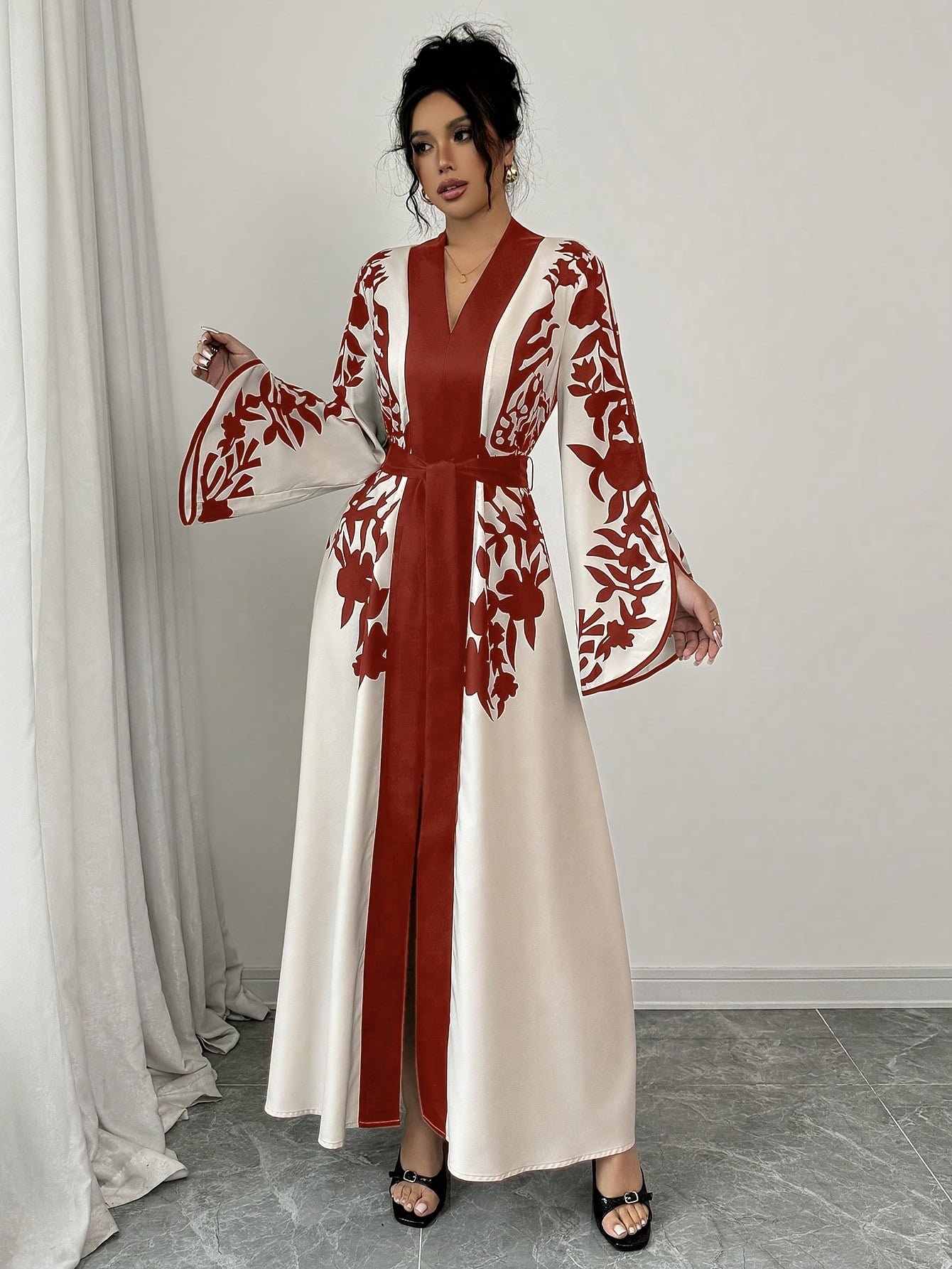Lioris | Women's Floral Maxi Dress - Long Sleeves, Loose A-Line