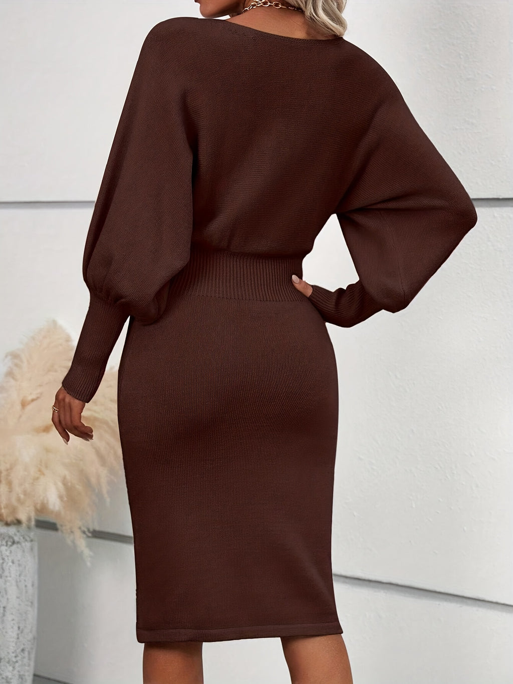 Cedella | Elegante sweaterjurk met vleermuismouwen voor dames – Korte gebreide jurk met hoge taille