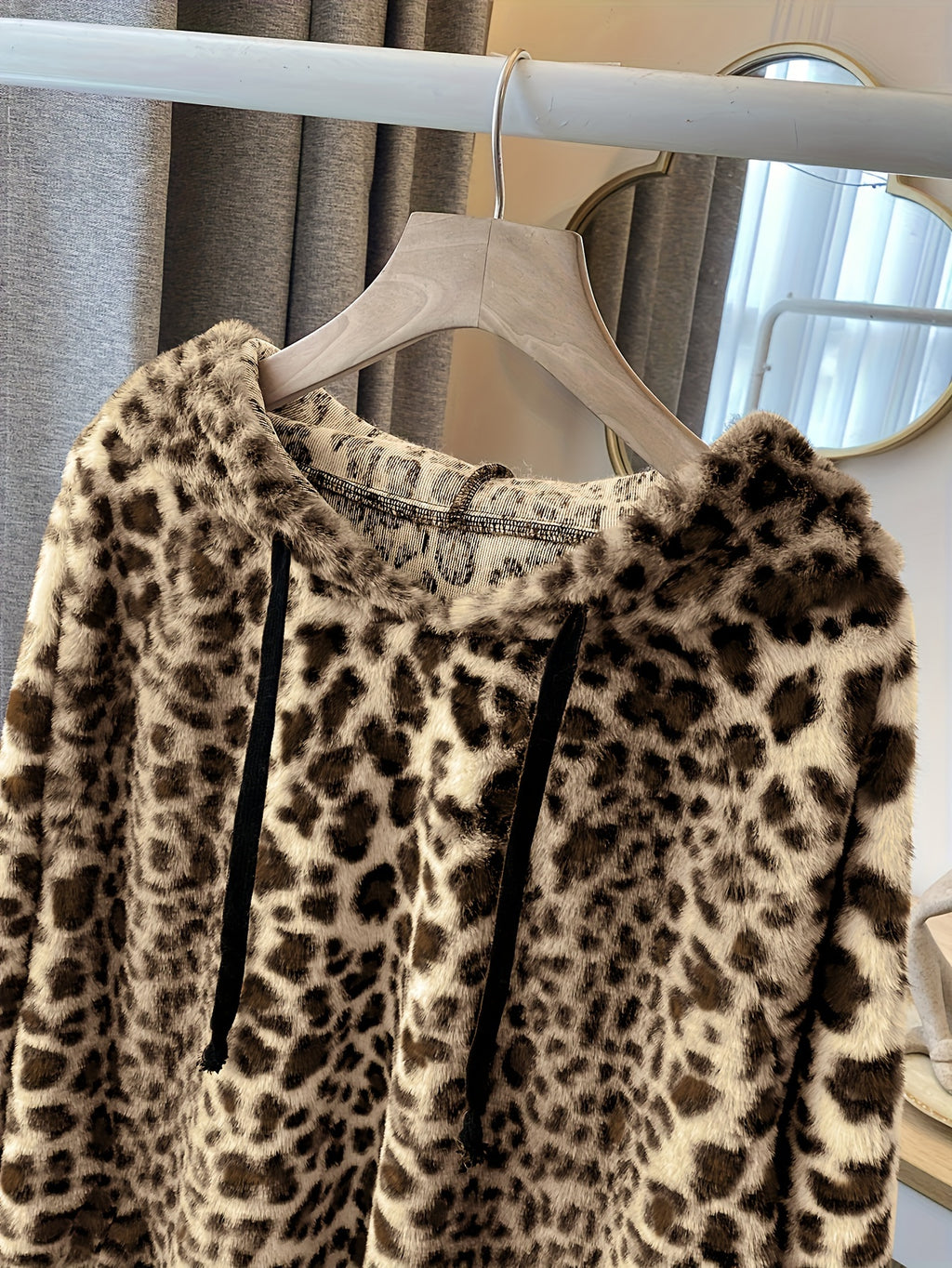 Claribel | Plus size fuzzy luipaardprint capuchon met koord - Casual Herfst/Winter Sweatshirt