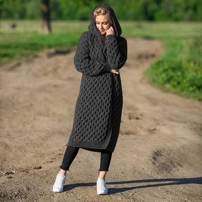 Kalira | Chique gebreide damesjas met capuchon – elegant, comfortabel en geschikt voor dagelijks gebruik