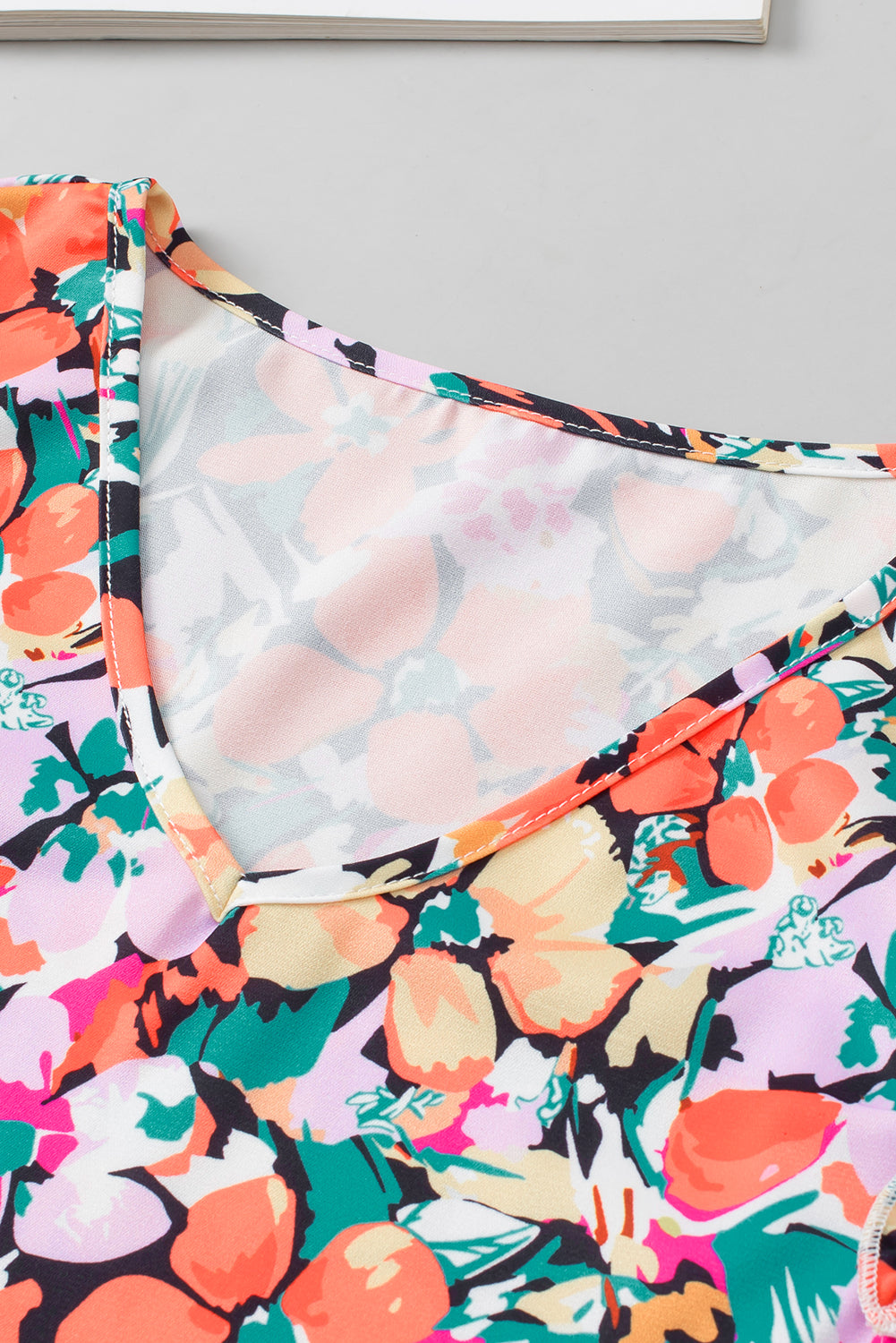 Marzena | Multicolour floral blouse with ruffled sleeves - Stylish women's top