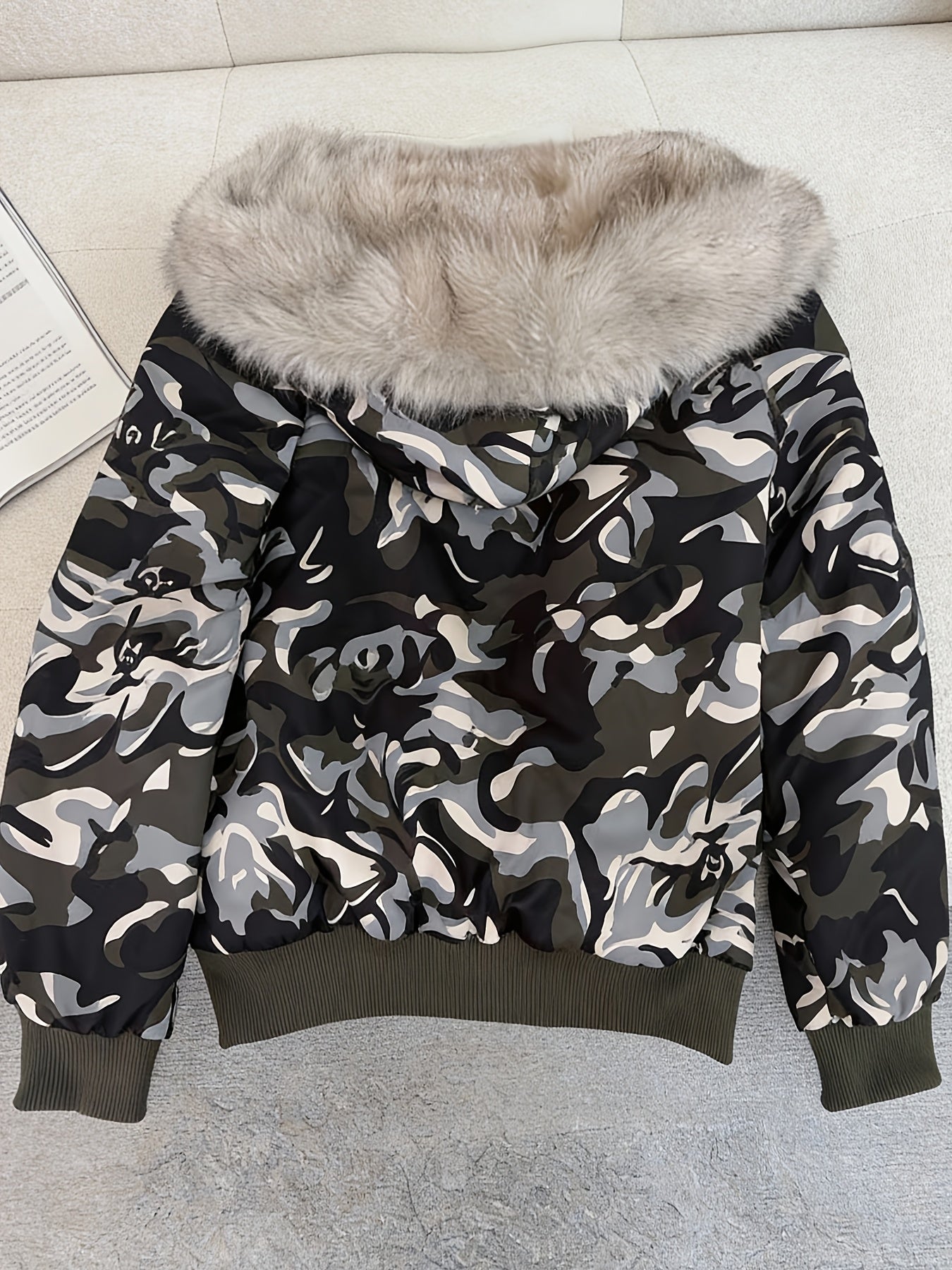 Veselina | Damesjas met capuchon en fleecevoering – Warme, harige winterjas, zachte casual bovenkleding
