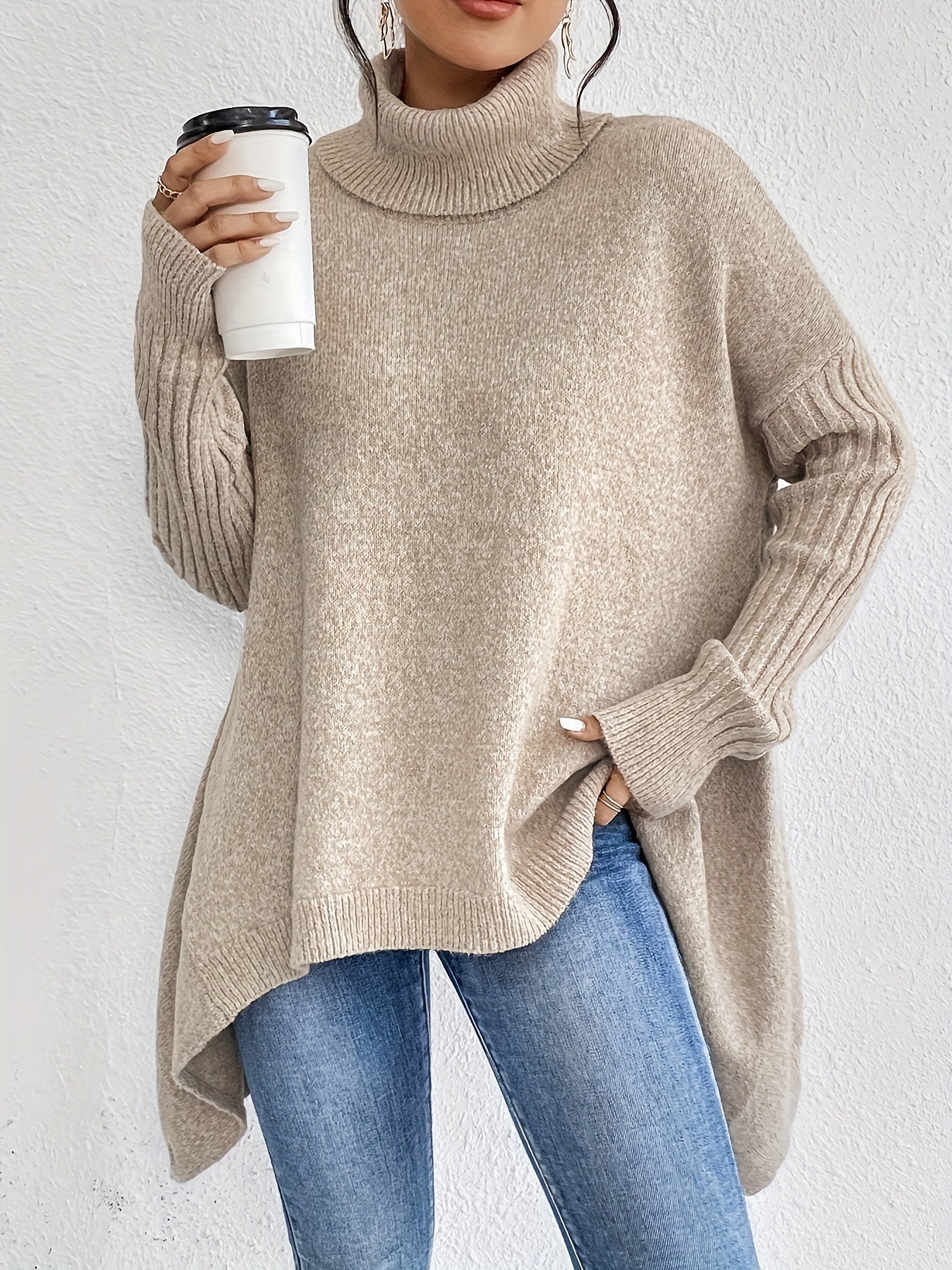 Fenella | Pull col roulé vintage en coton pour femme - Coupe oversize asymétrique, manches longues, pull en maille décontracté