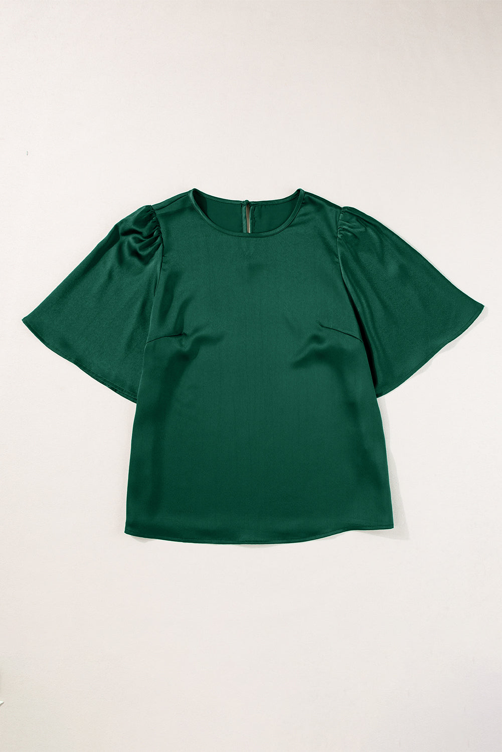 Misty | Elegante satijnen blouse met sleutelgat achter