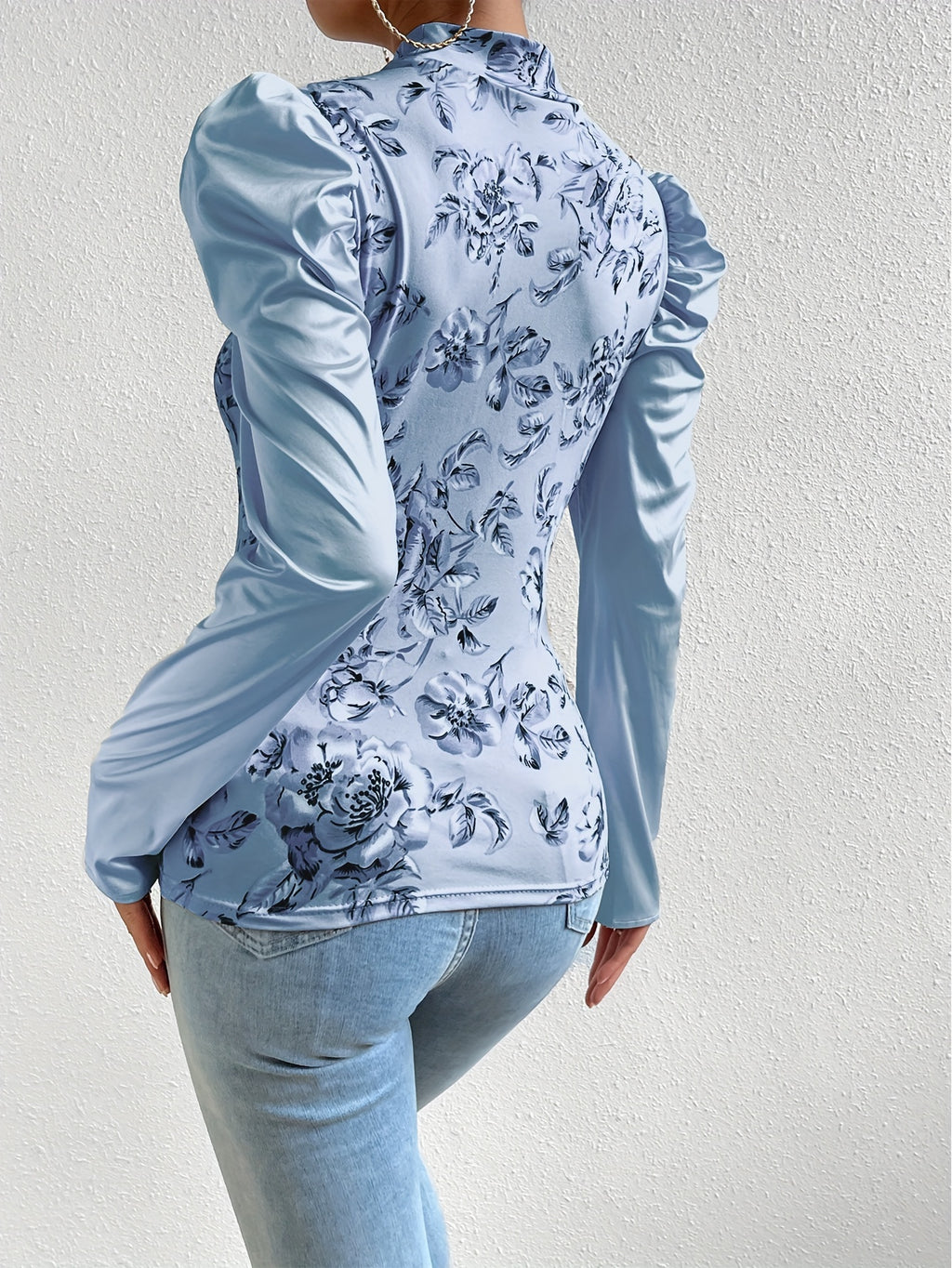 Korinna | Blouse met bloemenprint voor dames - Hoge hals, lange mouwen, slanke pasvorm, elegante feestjurk