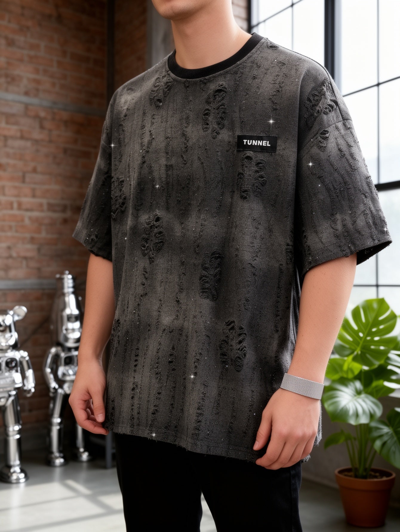 Kyric | Zwart T-shirt met structuur voor heren – korte mouwen, tunnelletterprint