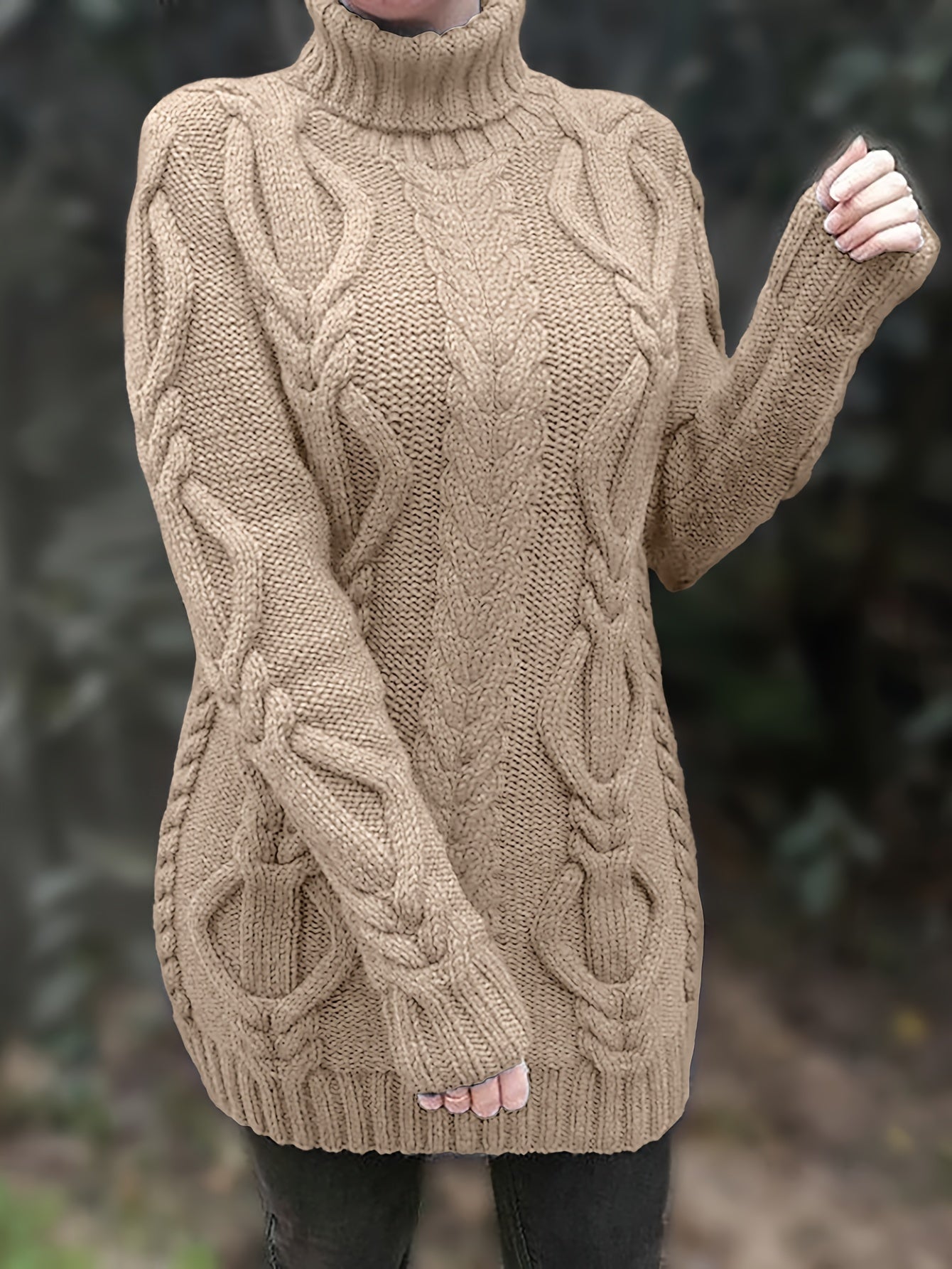 Pippa | Elegante gebreide dames trui - gebreide kabel, hoge hals, lange mouwen
