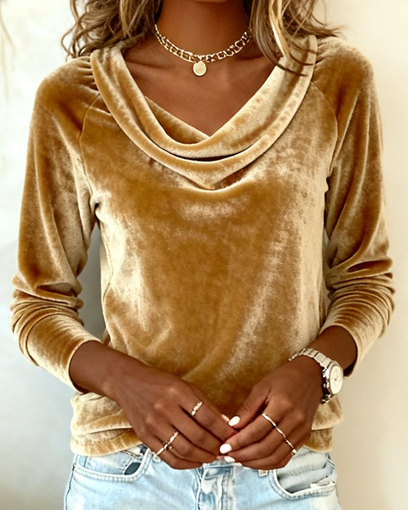 Uilke | Fluwelen damesblouse met gedrapeerde kraag – lange mouwen, zachte casual chique blouse