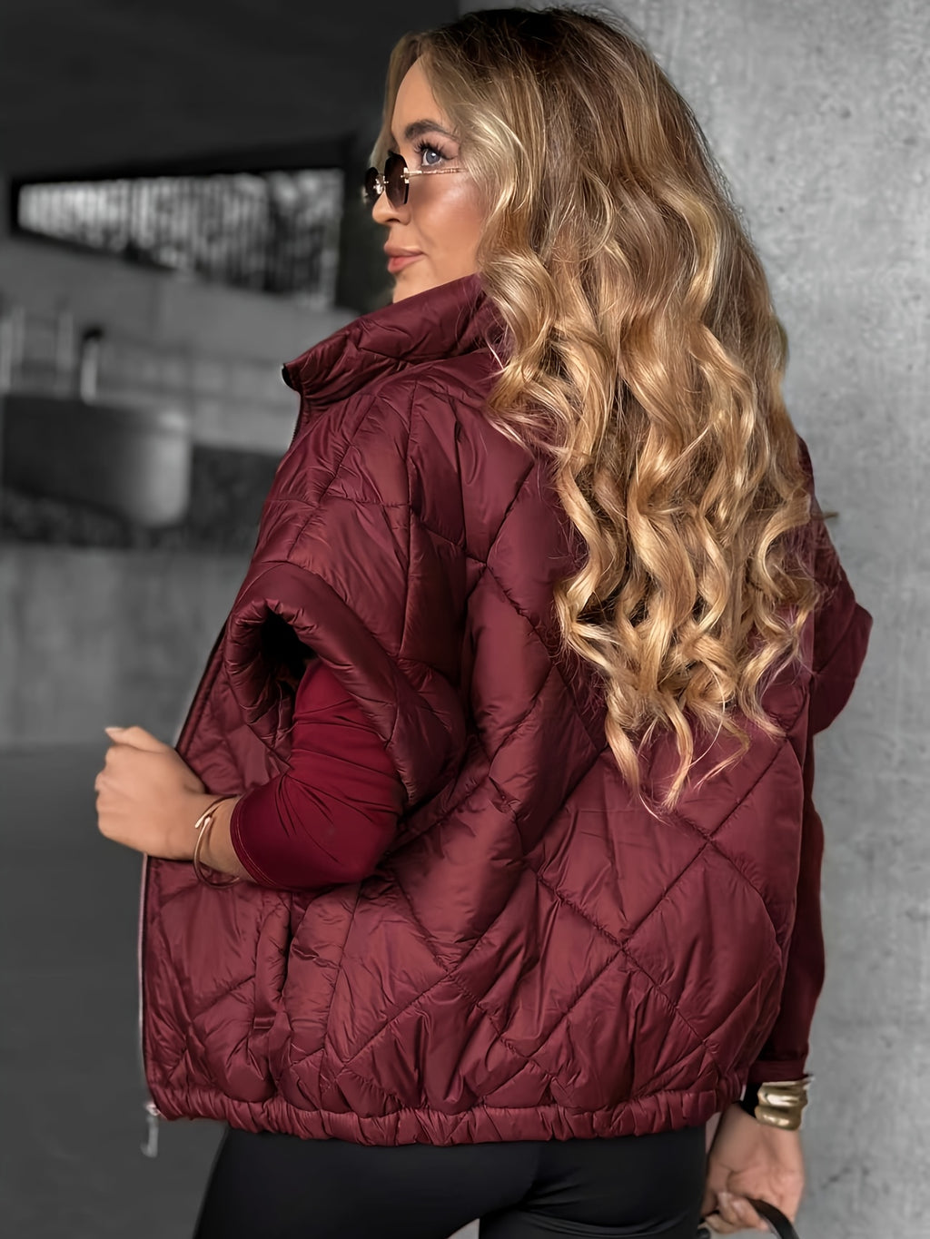 Zylara | Dames mouwloos gewatteerd jack – Lichtgewicht getailleerd vest met zakken