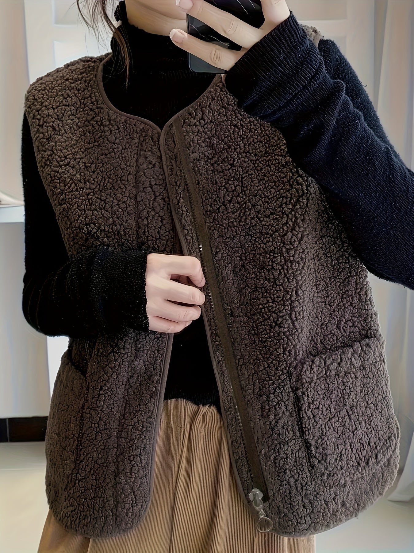 Marlene | Effen damesvest met rits - Casual mouwloos thermisch vest met zakken