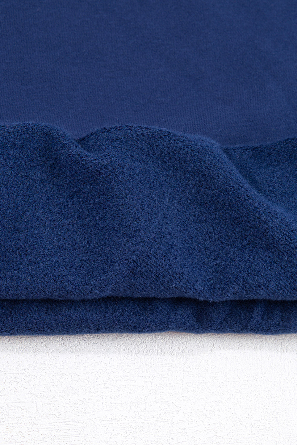 Jozina | Klassieke en eenvoudige effen fleece trui