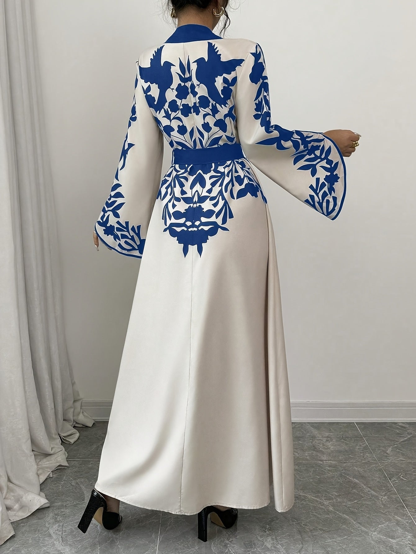 Lioris | Women's Floral Maxi Dress - Long Sleeves, Loose A-Line
