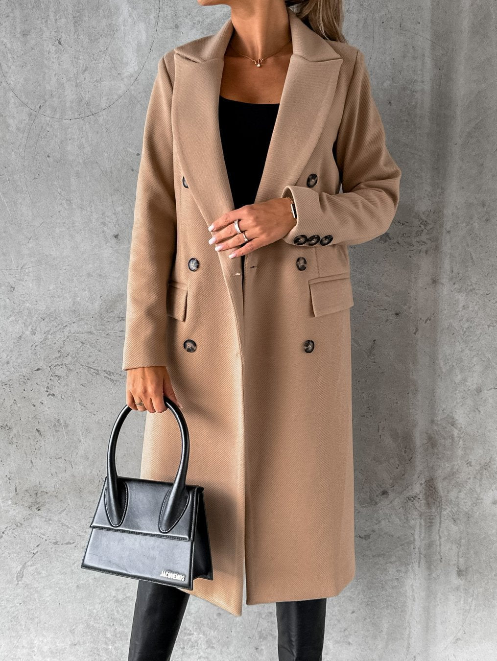 Uvoria | Elegante herfstjas voor dames – double-breasted, lange mouwen, casual chic bovenkleding