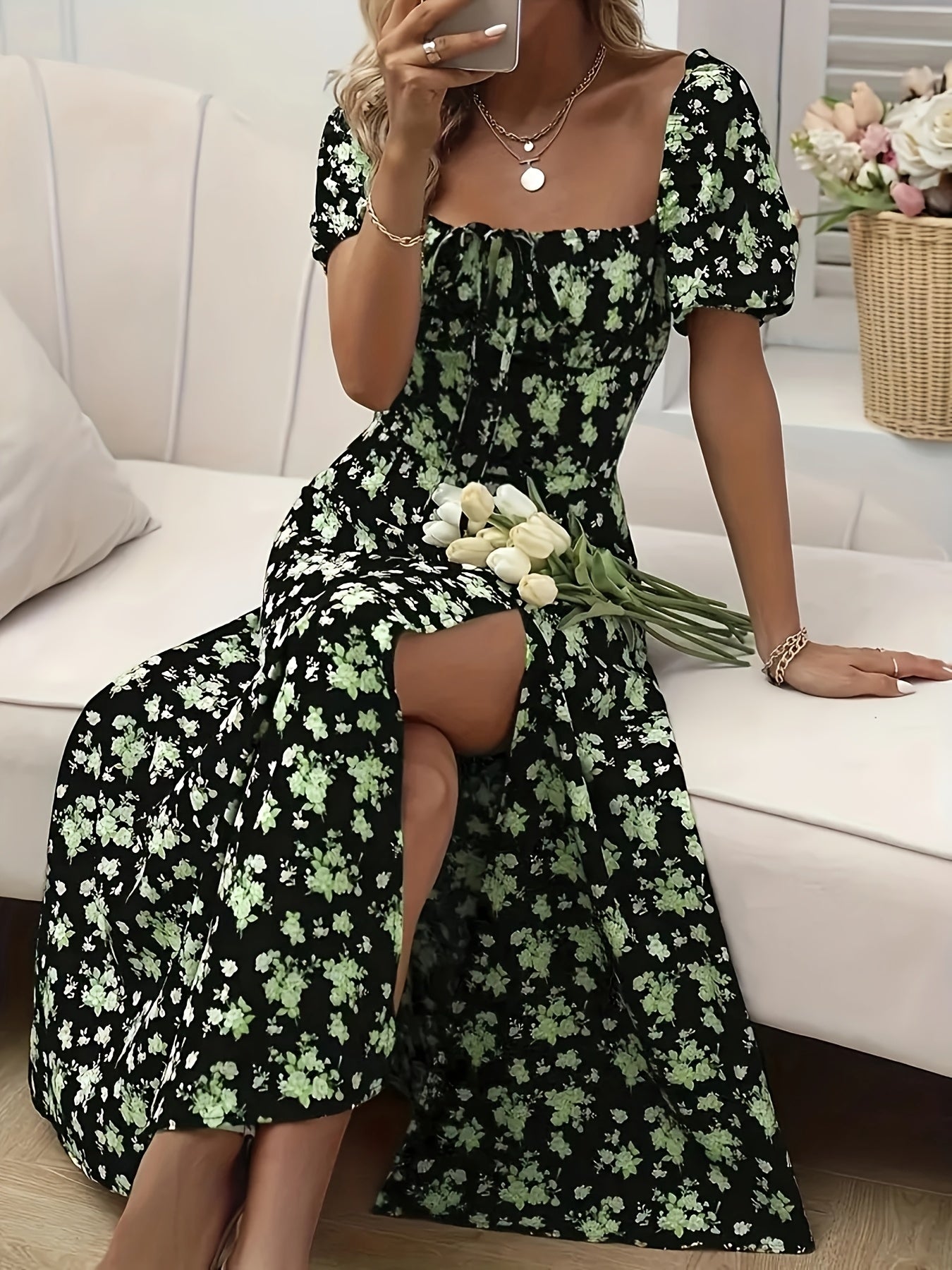 Jadzia | Floral A-line dress with puff sleeves - Chic slit hem, elegant midi dress